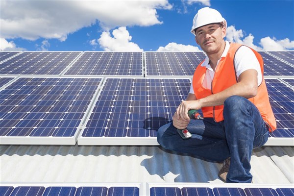 636429773241681227 - نیروگاه خورشیدی احداث کنید و تا ۲۰ سال از اداره برق حقوق بگیرید