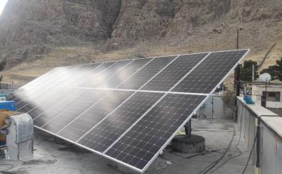 4949367 864 - تولید انرژی های پاک و تجدیدپذیر در بقاع متبرکه استان